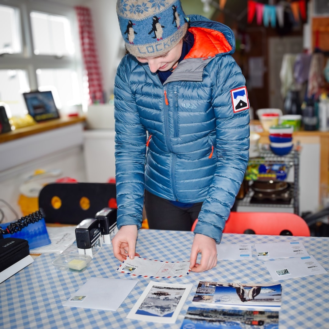 Port Lockroy Beanie - Blue