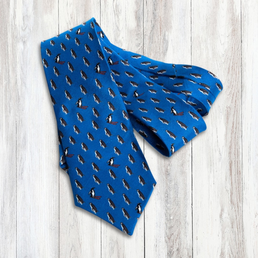 Ski Club Silk Tie